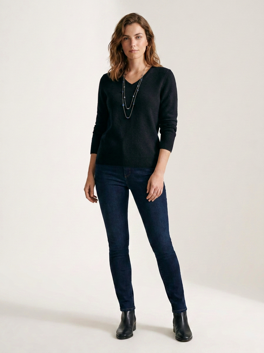 V-Neck Mink-Touch Knitted Pullover Sweater in Black